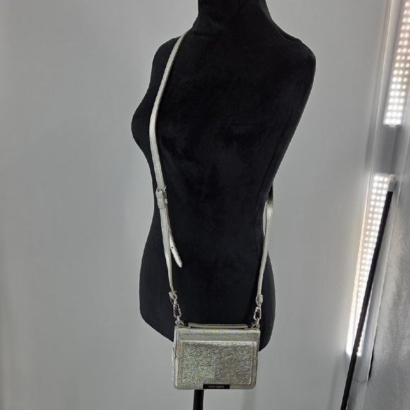 Vince Camuto Shimmering Silver Crossbody Wallet - Picture 15 of 16